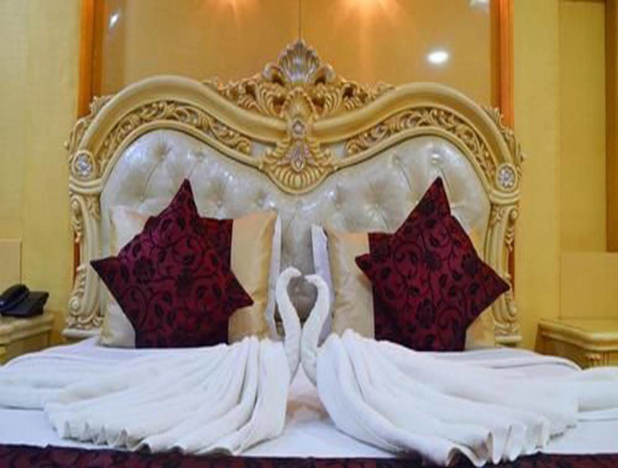 Myat Nan Yone Hotel Naypyidaw Exterior foto